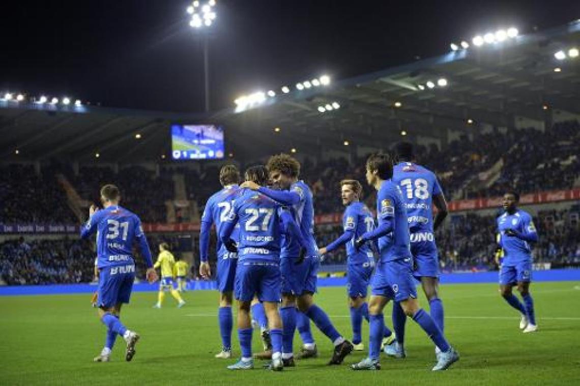 Jupiler Pro League - Racing Genk deelt 4-1 pandoering uit aan Waasland-Beveren