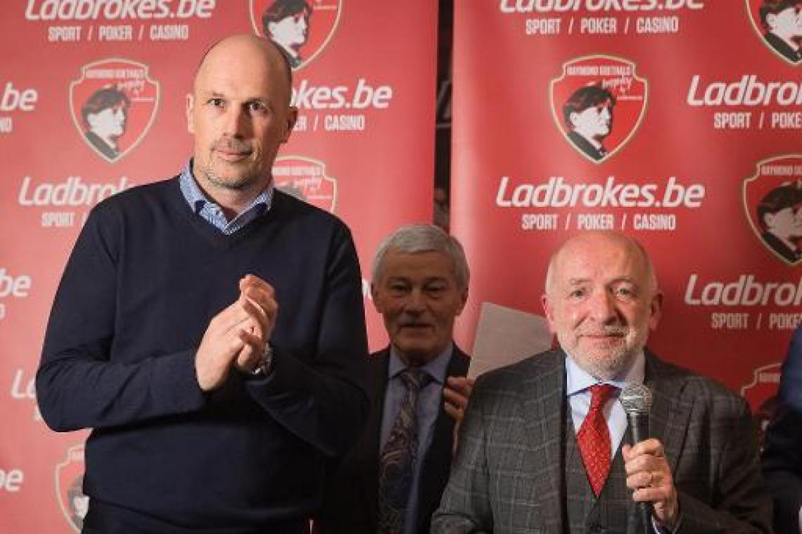 Philippe Clement is blij met tweede Trofee Raymond Goethals