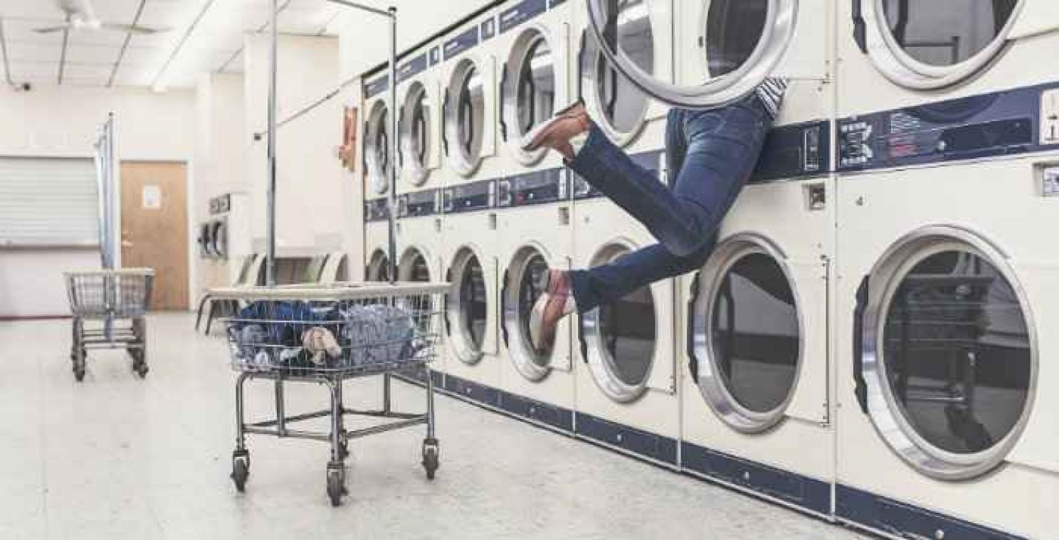 Wasmachines zorgen voor enorme plasticvervuiling in oceaan