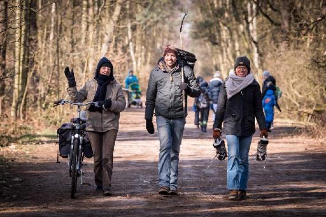 Nieuwe infoborden aan toegangen moeten bezoekers beter wegwijs maken op Kalmthoutse Heide