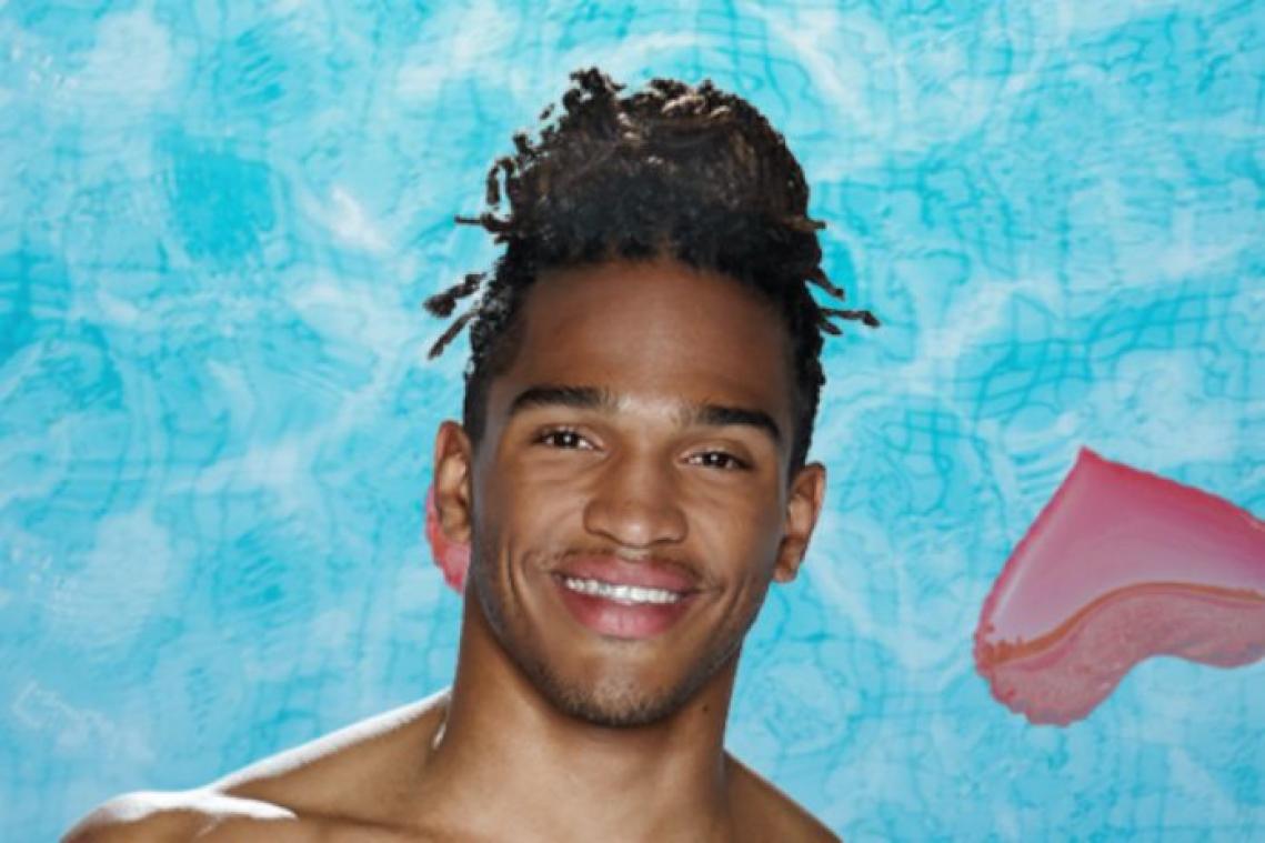 Martin van 'Love Island' samen met deze deelneemster van 'Ex on the Beach'