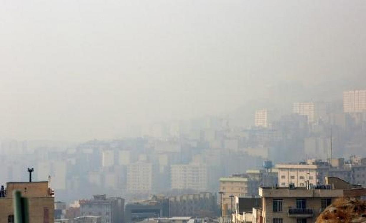 Iraanse scholen gaan opnieuw dicht door zware smog