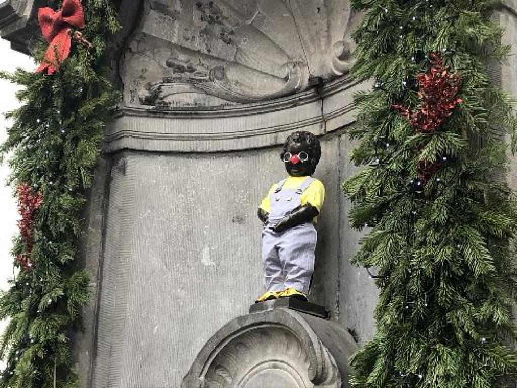 Manneken Pis trekt clownspak aan voor verjaardag Resto Du Coeur
