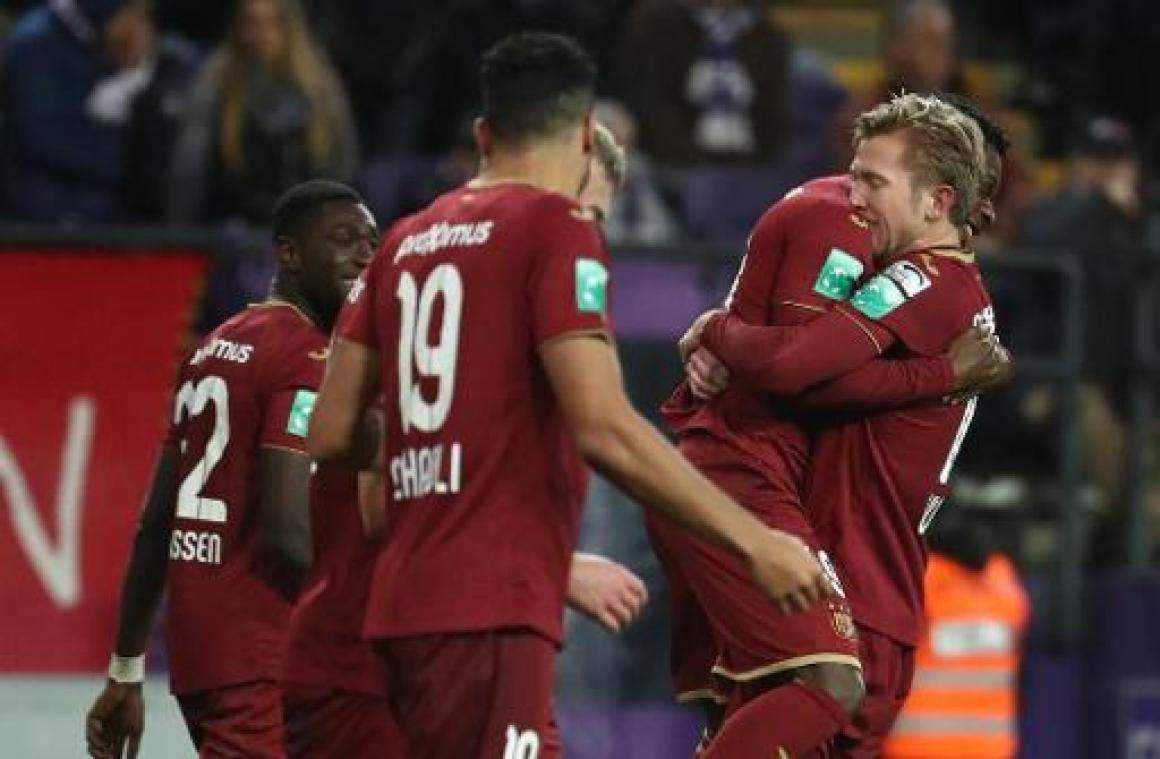 Jupiler Pro League - Anderlecht laat Genk met lege handen achter en maakt zachtjes aansluiting met de top-6