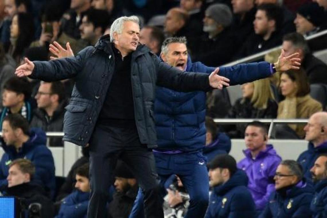 Belgen in het buitenland - Mourinho beleeft met Tottenham geen prettige wedstrijd tegen ex-ploeg Chelsea