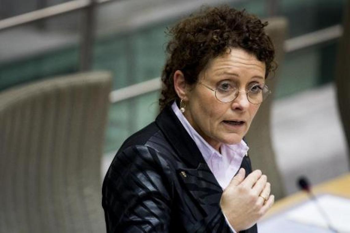 Lydia Peeters trekt geld uit om omgeving rond nog eens 56 scholen veiliger te maken