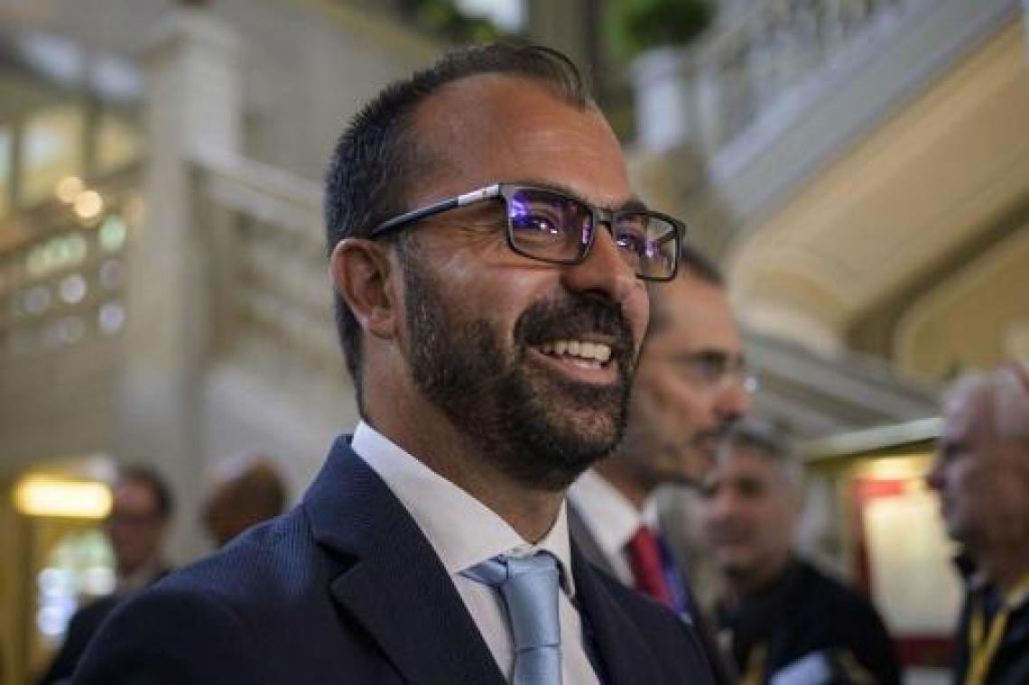 Italiaanse minister van Onderwijs neemt ontslag wegens te beperkt budget