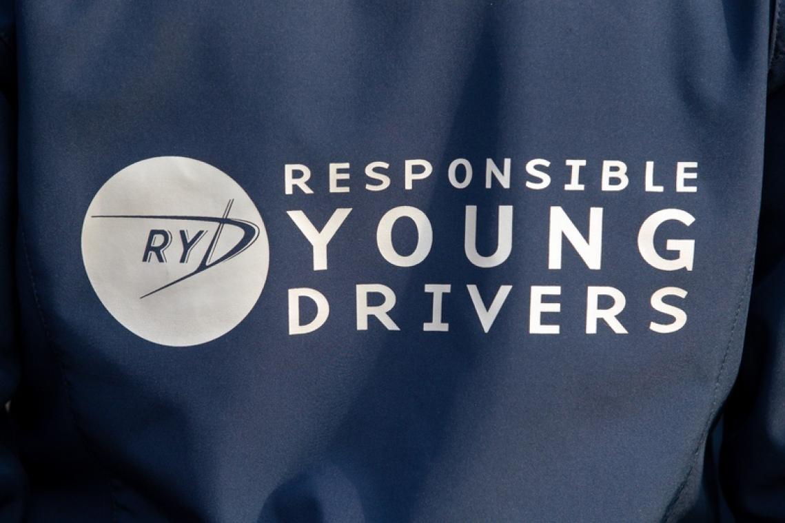 Responsible Young Drivers zetten elektrische auto's in op oudejaarsnacht