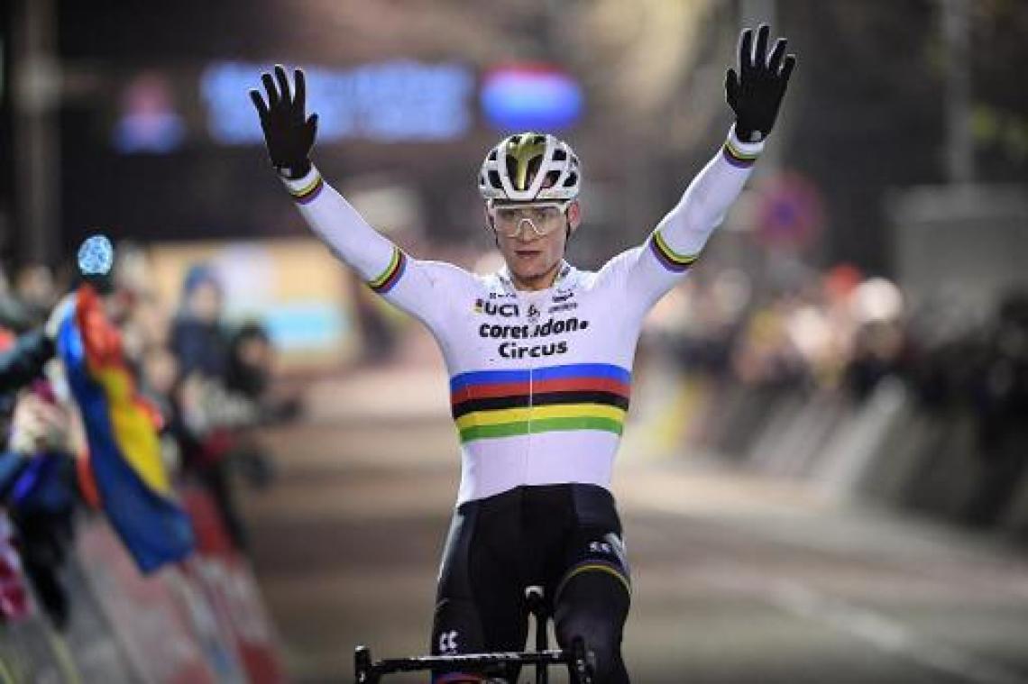 Superprestige Diegem - Van der Poel zet zes op een rij neer in Diegem: "Met jeugdreeksen erbij al tien keer"