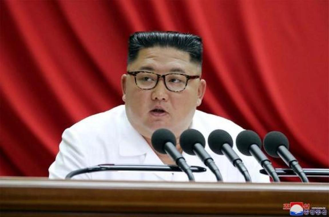 Noord-Koreaanse leider waarschuwt dat wereld zal kennismaken met "nieuw strategisch wapen"