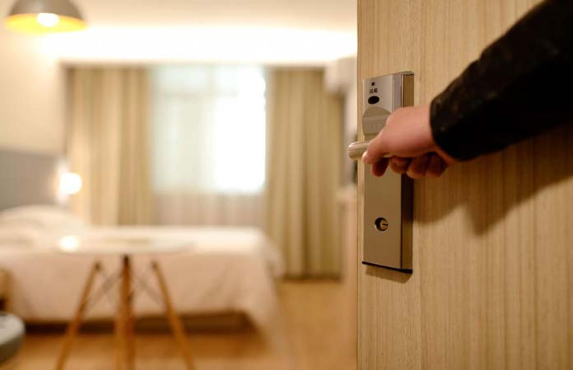 BAH! Dit zijn de vuilste dingen in een hotelkamer