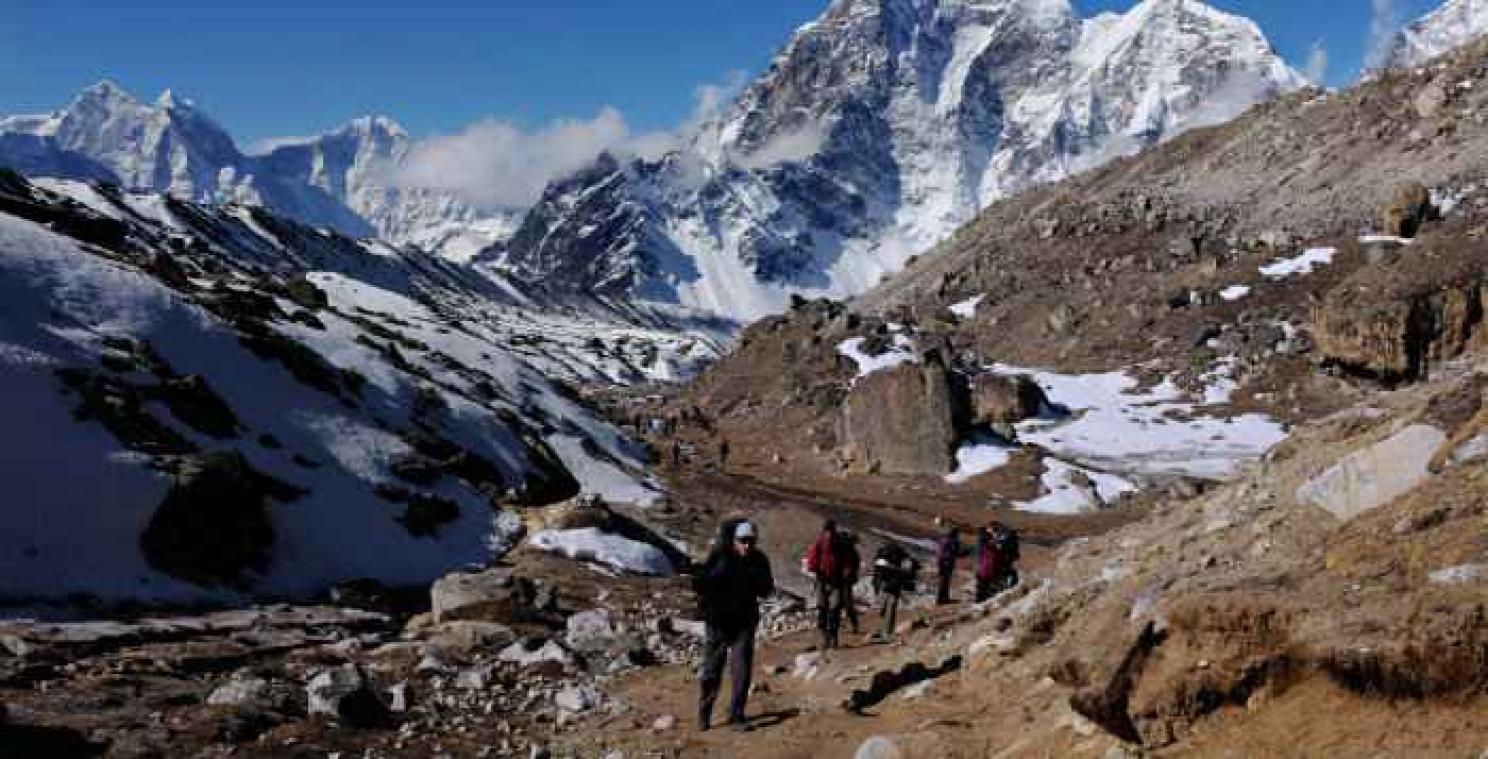 Mount Everest lokt een pak minder klimmers
