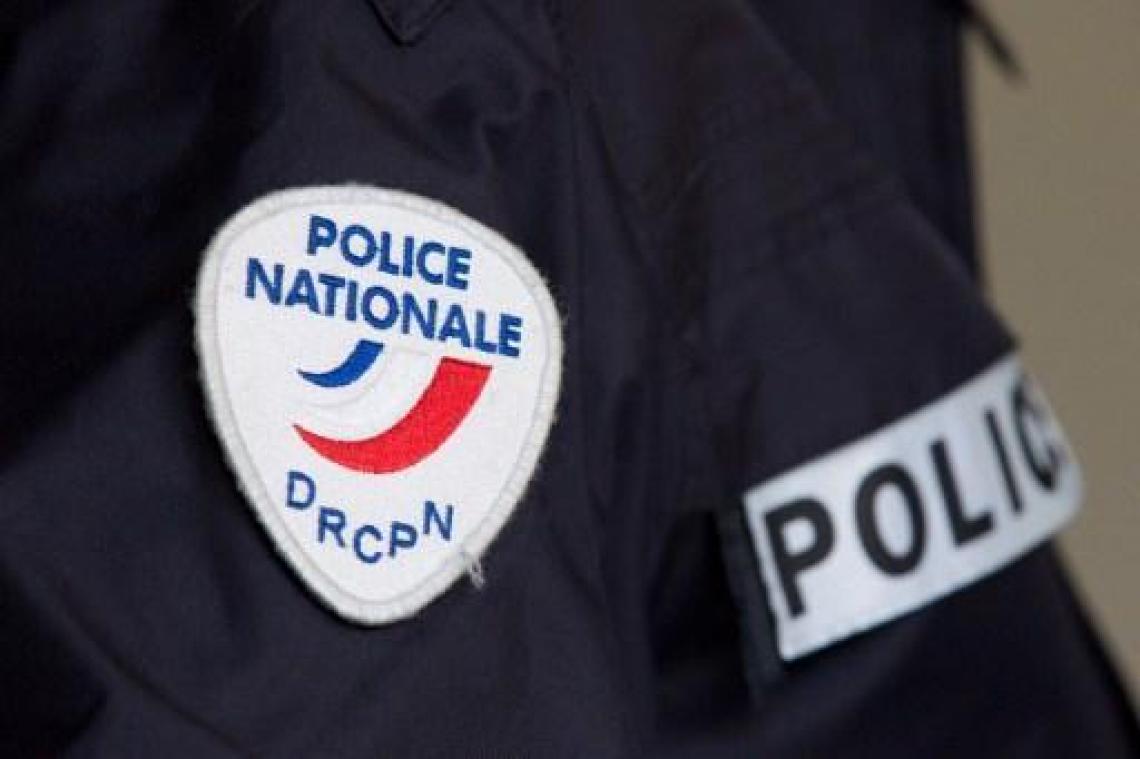 Man in Parijs door politie neergeschoten na mesaanval