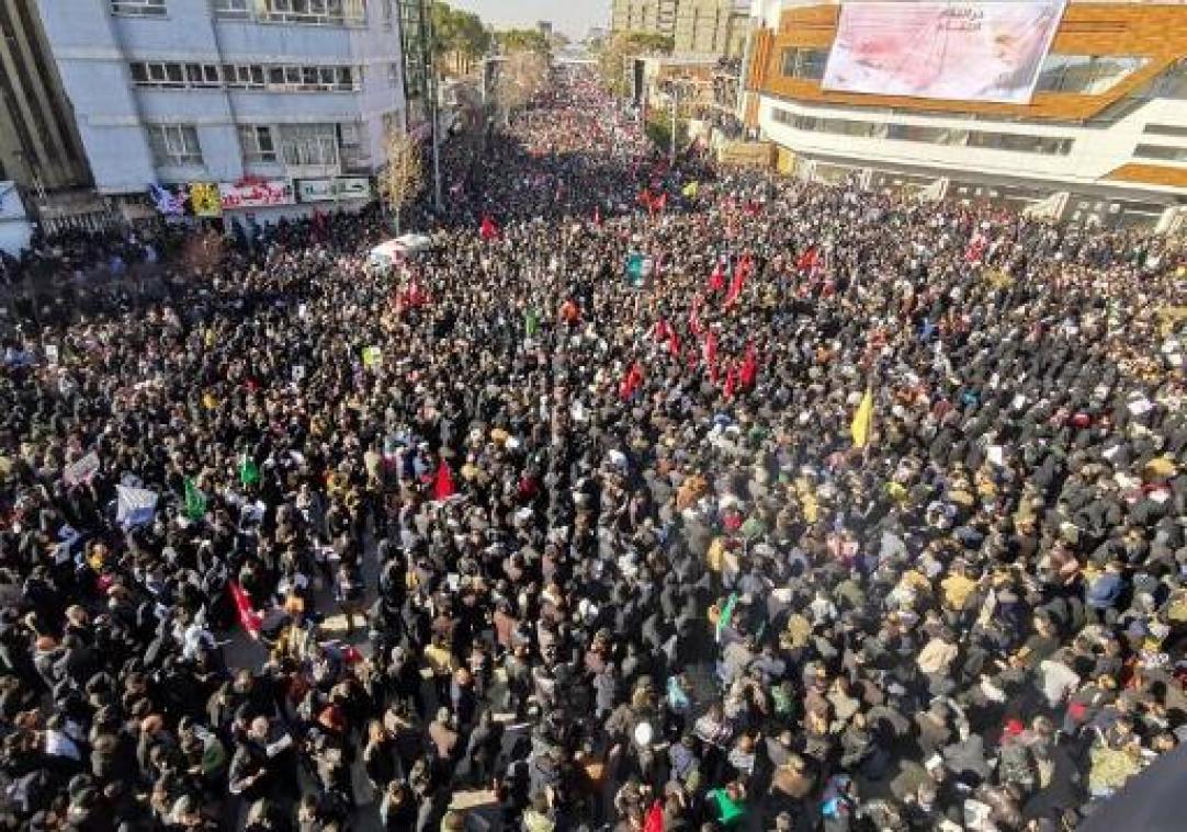 Update: zeker 40 doden bij paniek tijdens rouwstoet voor Soleimani