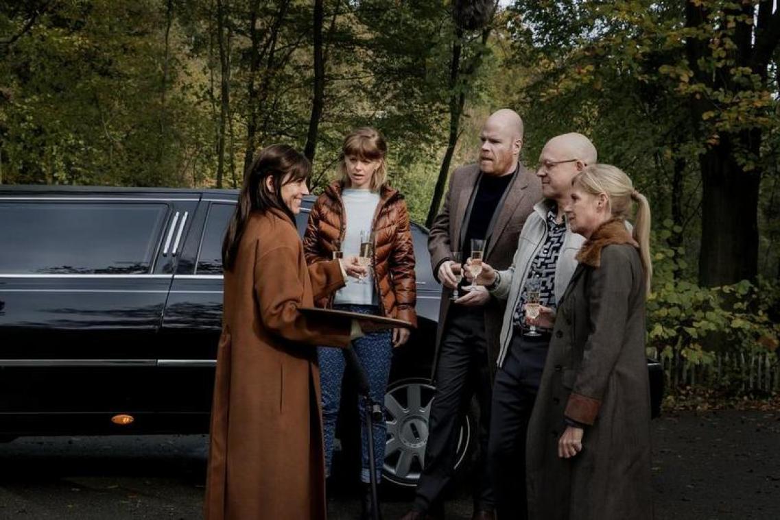 MOVIES. Willem Wallyn zoekt humor in kleine (praat)hoekjes met 'All Of Us'