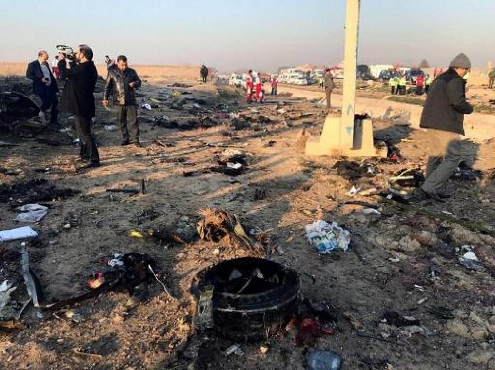 Ooggetuigen melden dat vliegtuig in brand stond