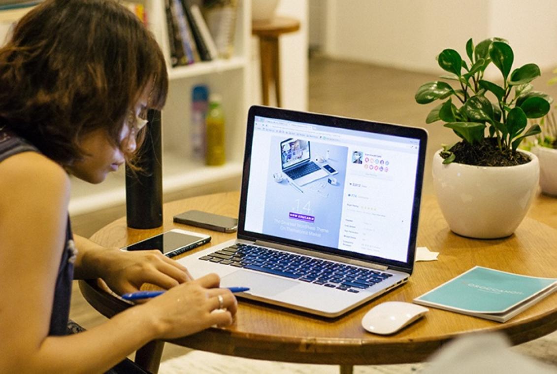 Digitale assistent helpt met verlof aanvragen