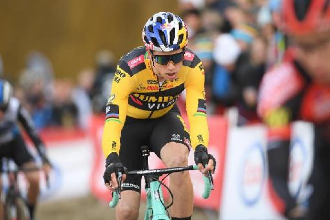 BK veldrijden - Geen mirakel voor Wout van Aert: "Had op iets meer gehoopt"