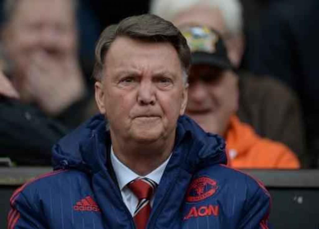 Belgen in het buitenland - ManU-coach Van Gaal verdedigt Marouane Fellaini op ludieke wijze