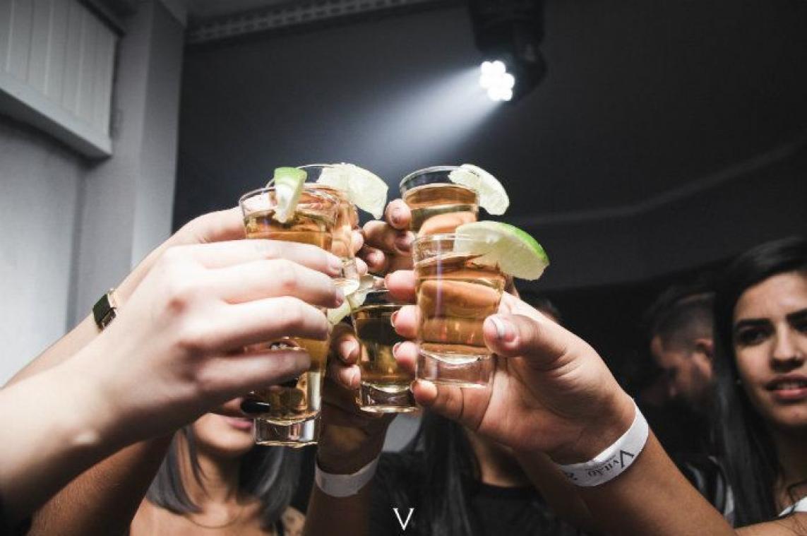 Leerlingen drinken minder vaak, maar worden niet minder dronken