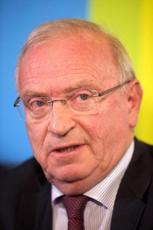 Van den Brande twee jaar langer voorzitter VRT