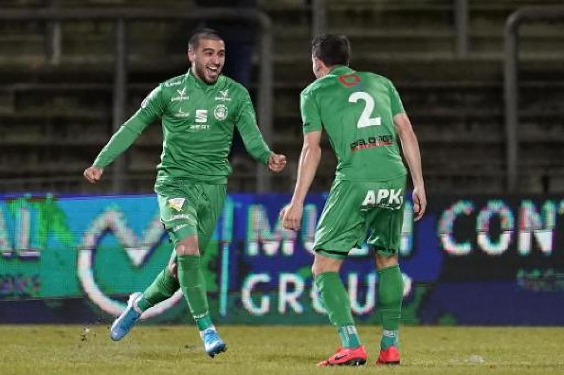 Proximus League - Lommel duwt Lokeren nog wat dieper in de put en leidt in tweede periode