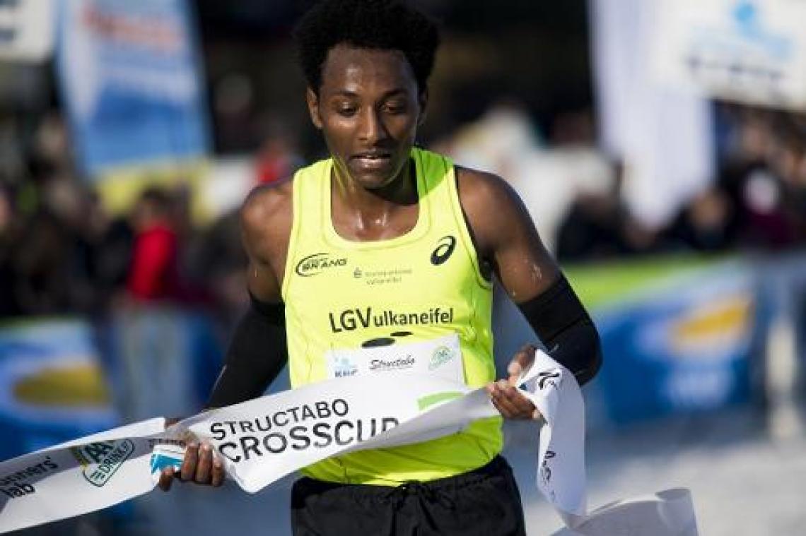 CrossCup Hannuit: Duitser Fitwi is de beste bij de mannen, Soufiane Bouchikhi beste Belg