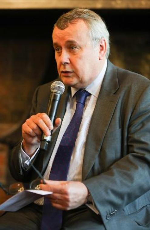 VRT-CEO Paul Lembrechts moet vertrekken Ontslag VRT-CEO Lembrechts - VRT-CEO Paul Lembrechts moet vertrekken
