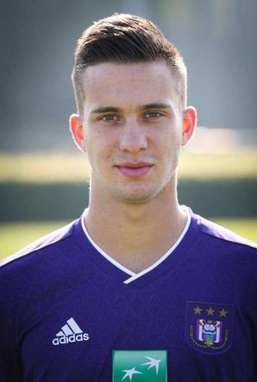 Jupiler Pro League - Anderlecht verhuurt Luka Adzic aan FC Emmen