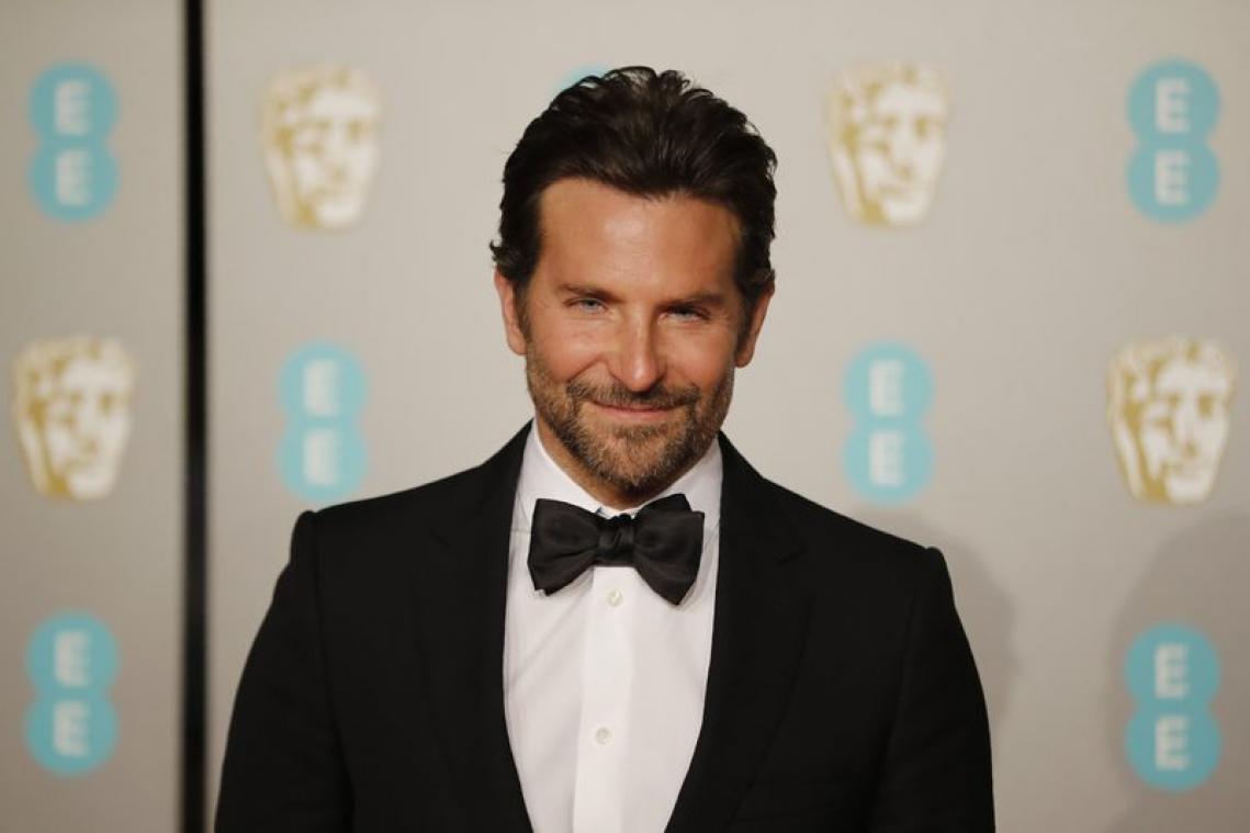 Netflix rijft prestigieus biodrama van Bradley Cooper binnen