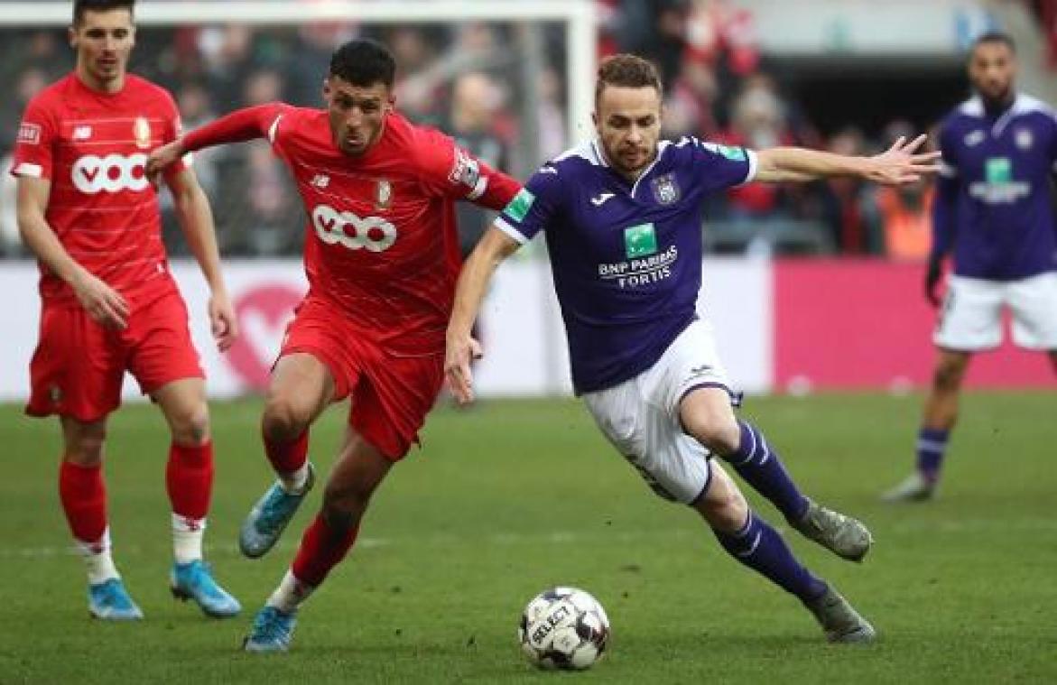 Trebel (Anderlecht) staat enkele weken aan de kant na kleine ingreep aan knie