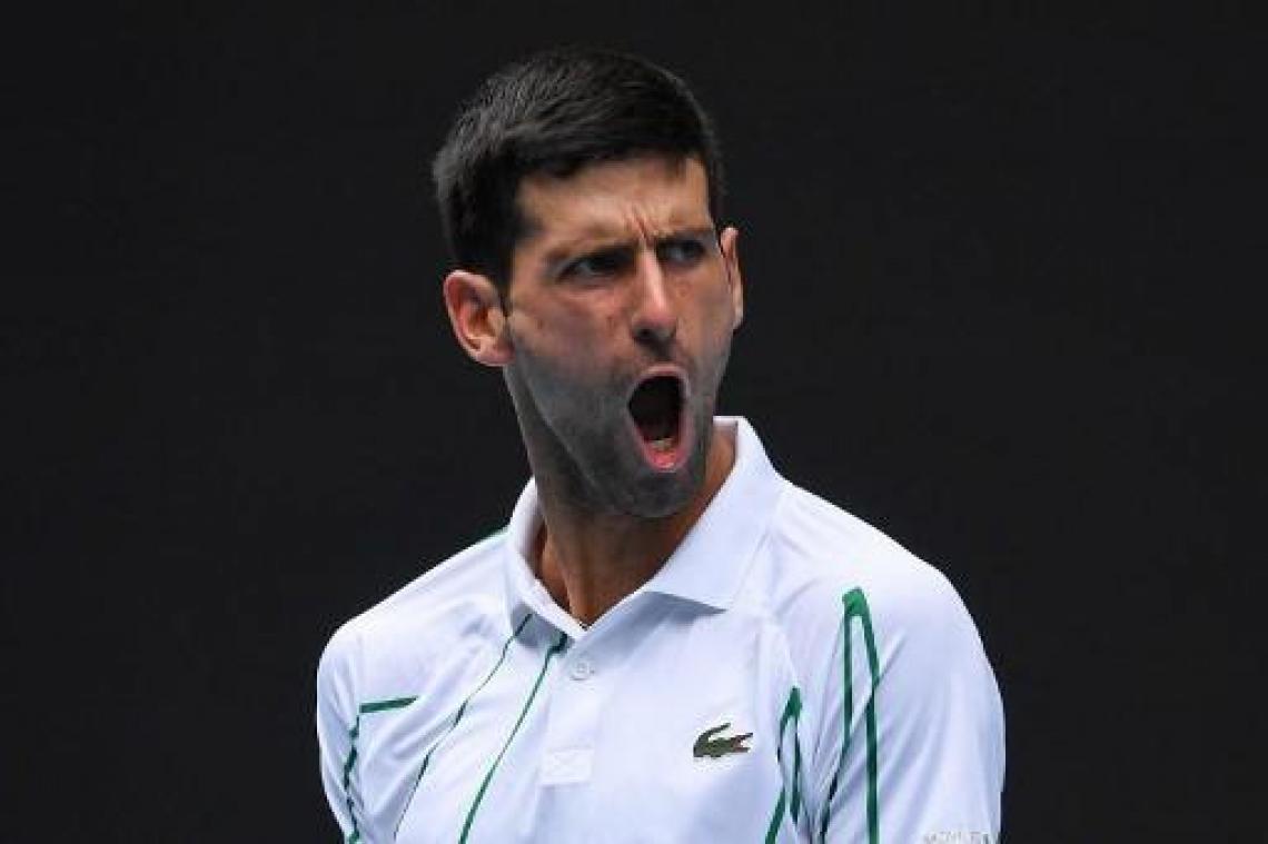 Titelverdedigers Djokovic en Osaka stoten door