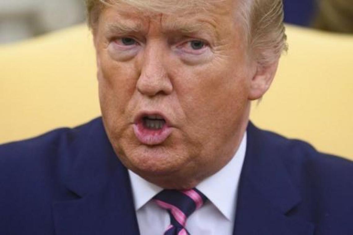 Trump zal visa weigeren voor vrouwen die verdacht worden van "bevallingstoerisme"