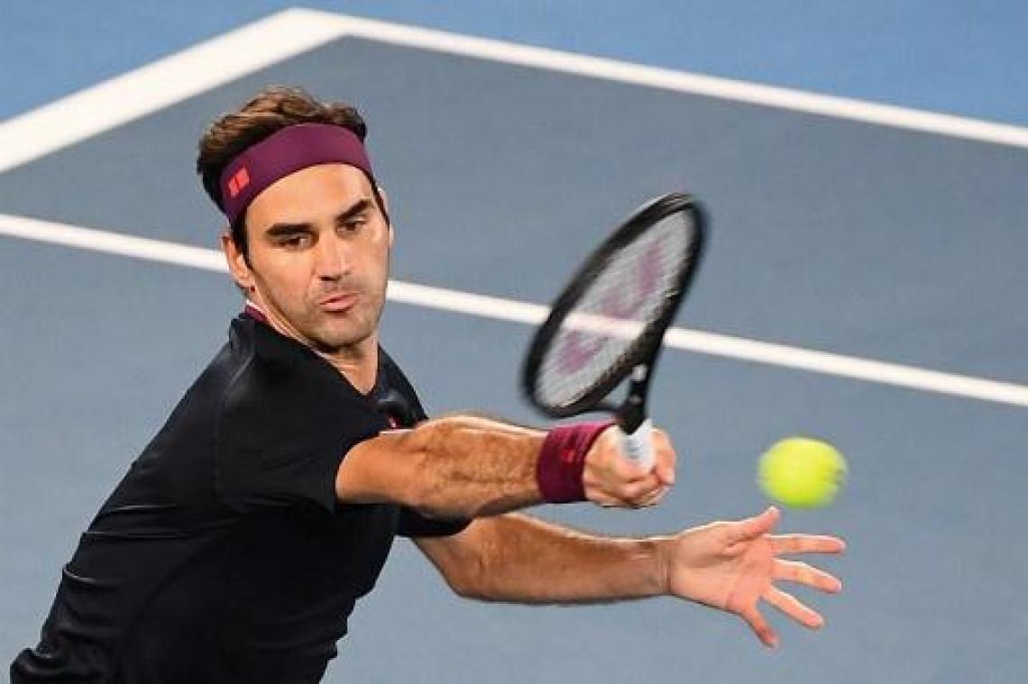 Roger Federer kruipt door oog van de naald in Australië