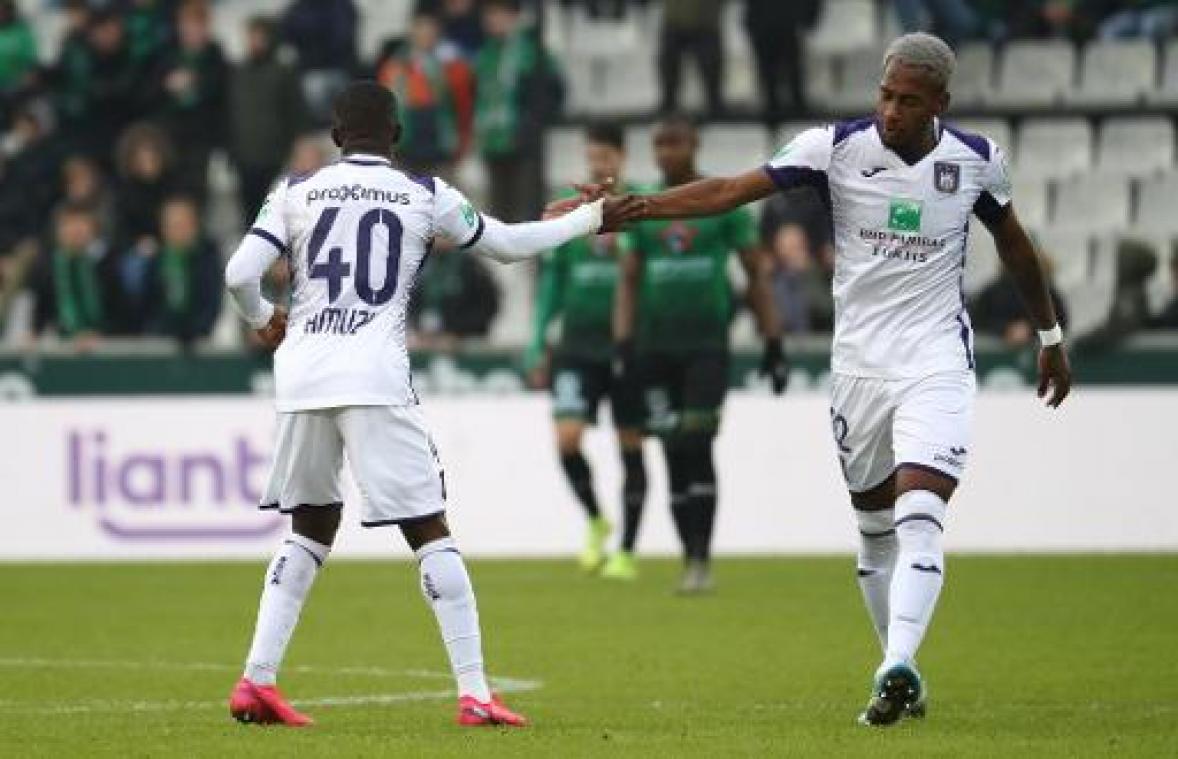 RSC Anderlecht pleegt hold-up bij Cercle Brugge