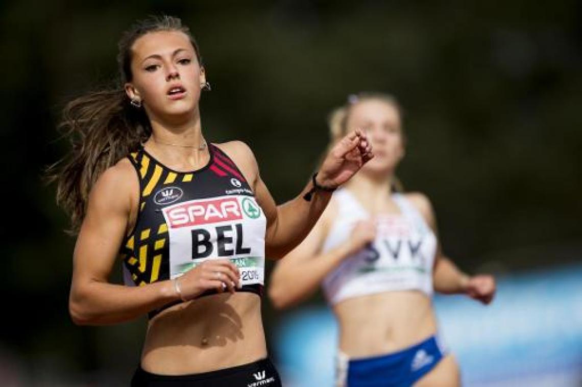 Vlaamse kampioenschappen indooratletiek - Rani Rosius (19) verrast iedereen en komt op één honderdste van minimum