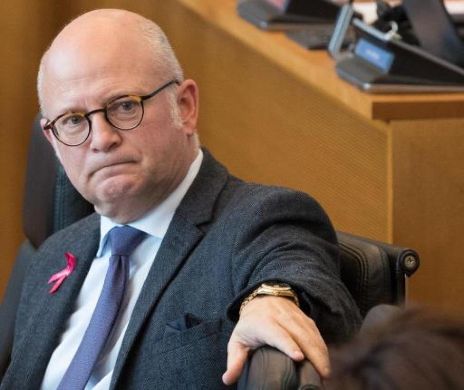 "Noodregering is plan-B, ik geloof nog in plan-A"