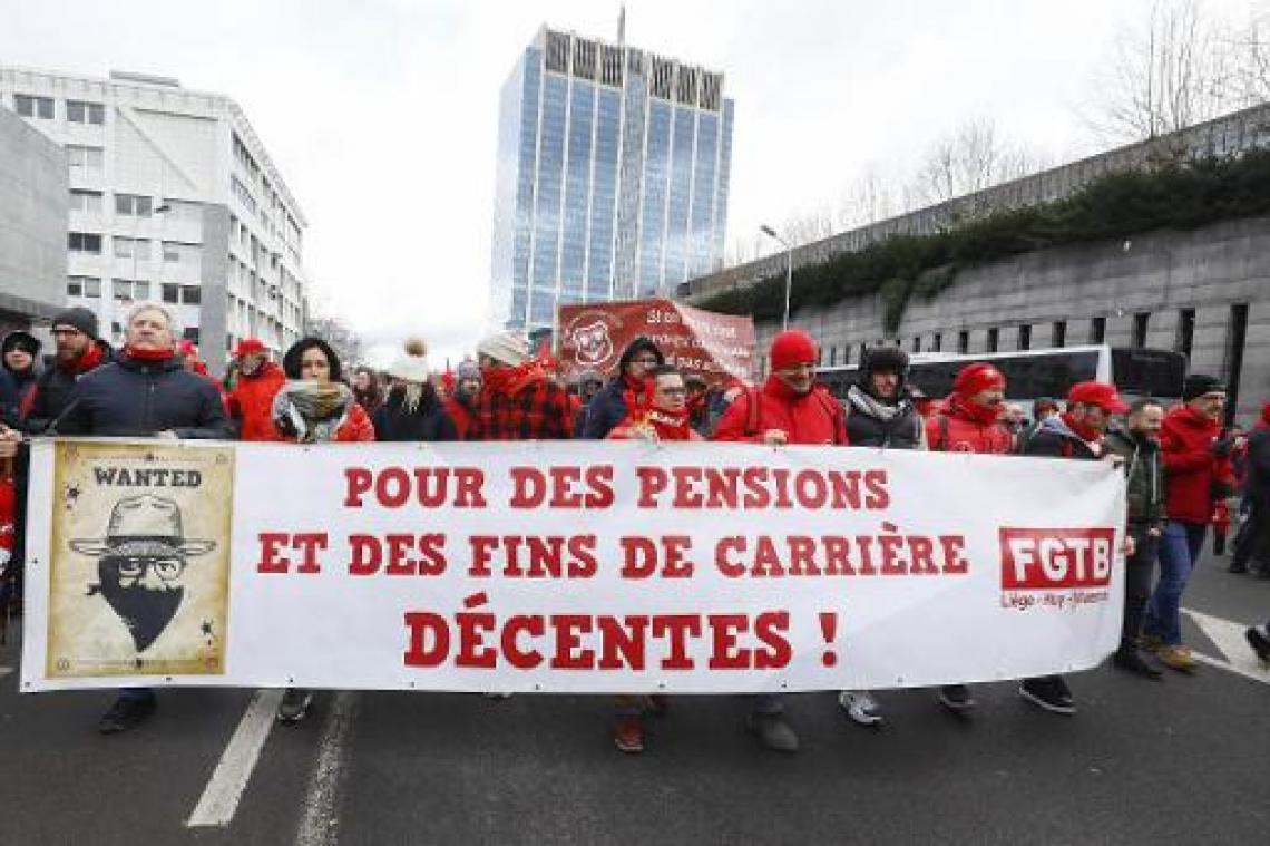 Tienduizend mensen nemen deel aan manifestatie in Brussel
