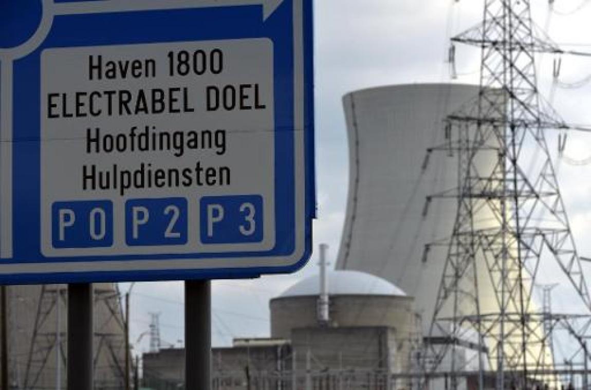 Drie tieners opgepakt na beklimmen omheining kerncentrale Doel