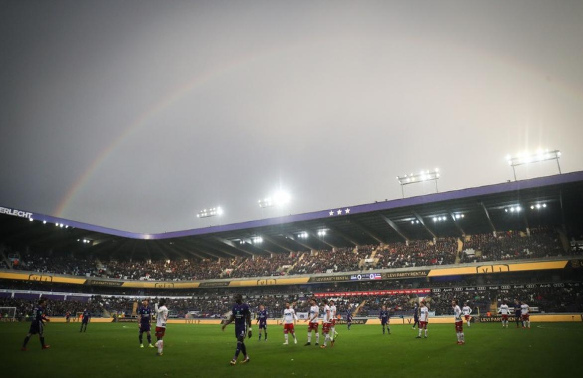 Anderlecht-fans kunnen geld verdienen aan zonnepanelen van de club
