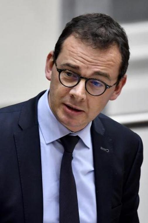 CAW's willen aanbod afbouwen door besparingen