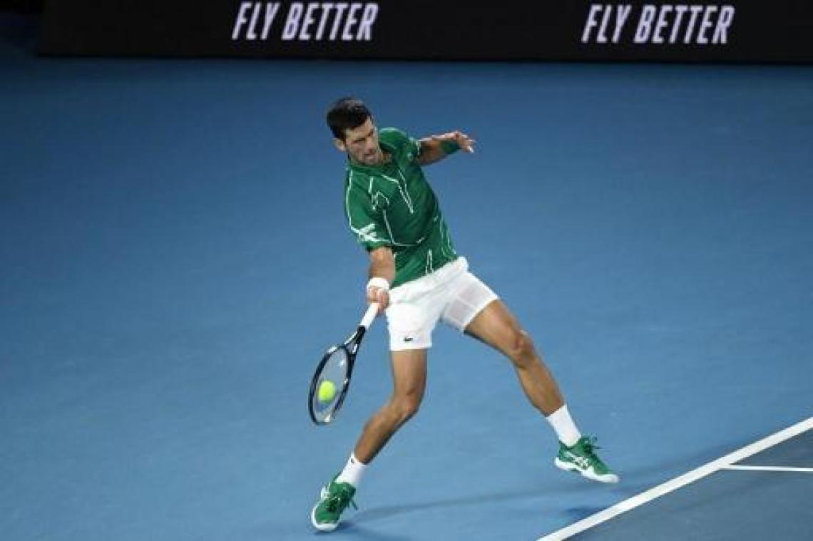 Titelverdediger Djokovic bereikt finale Australian Open na winst in 3 sets tegen Federer