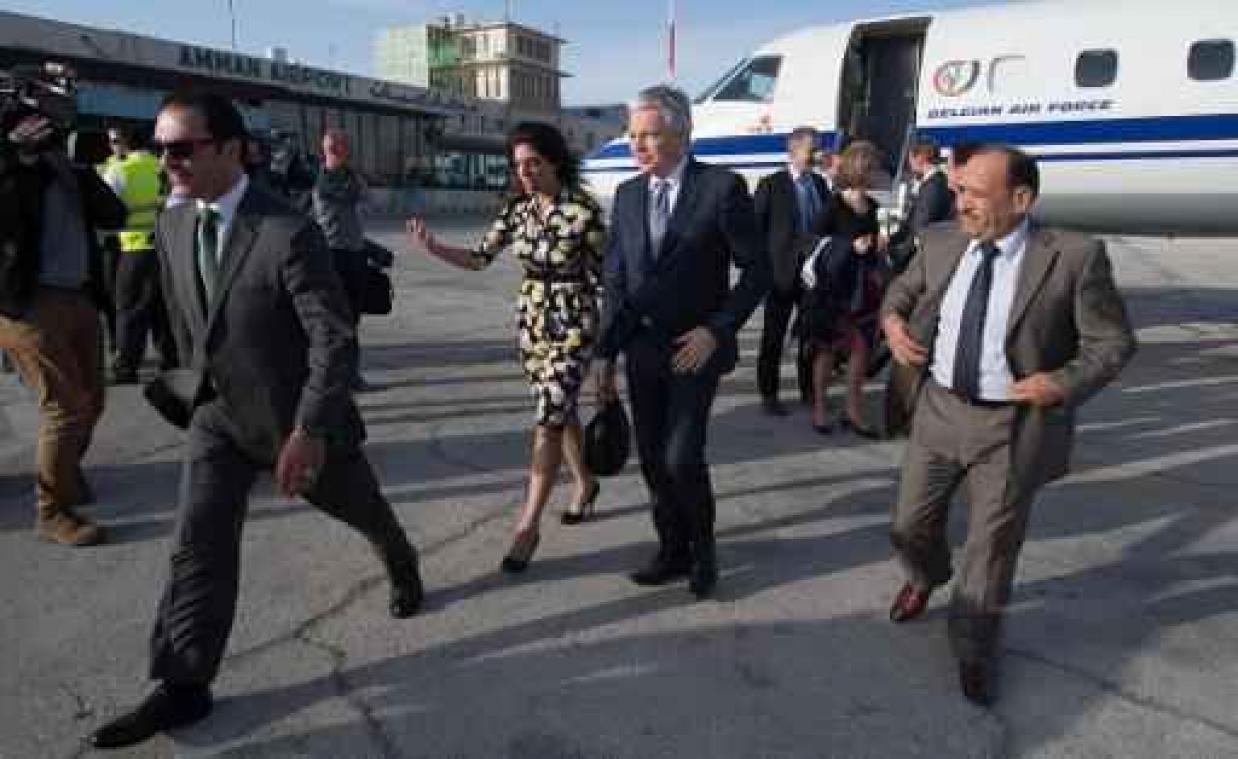 Didier Reynders bezoekt Belgische militairen in Bagdad