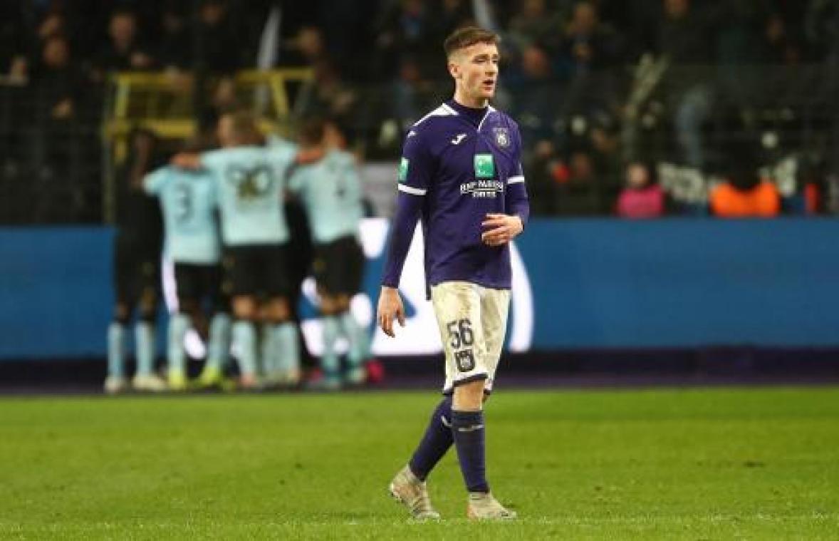 Alexis Saelemaekers maakt droomtransfer naar AC Milan