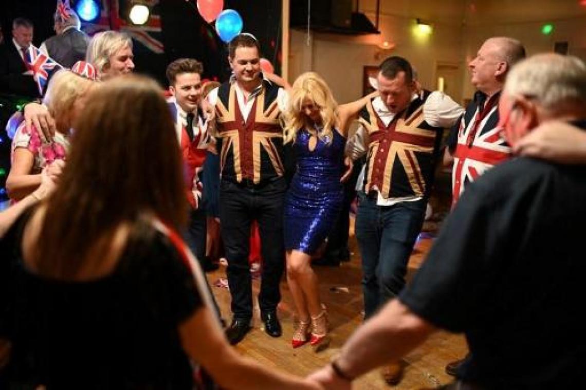 Brexit - Brexit-aanhangers vieren uitstap aan Westminster