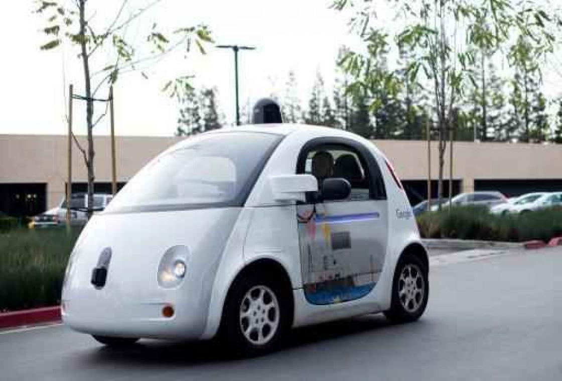 Fiat Chrysler gaat Google 100 wagens leveren voor tests met zelfrijdende wagens
