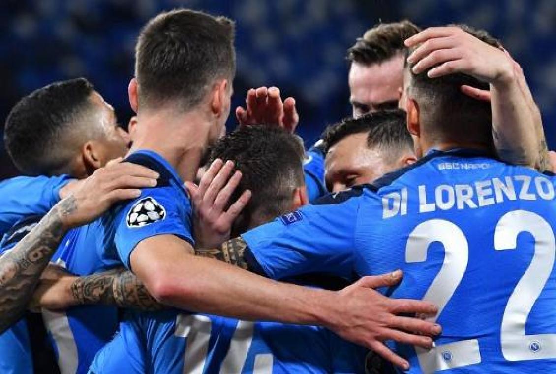 Belgen in het buitenland - Invaller Dries Mertens viert comeback bij Napoli met goal en zege op Sampdoria