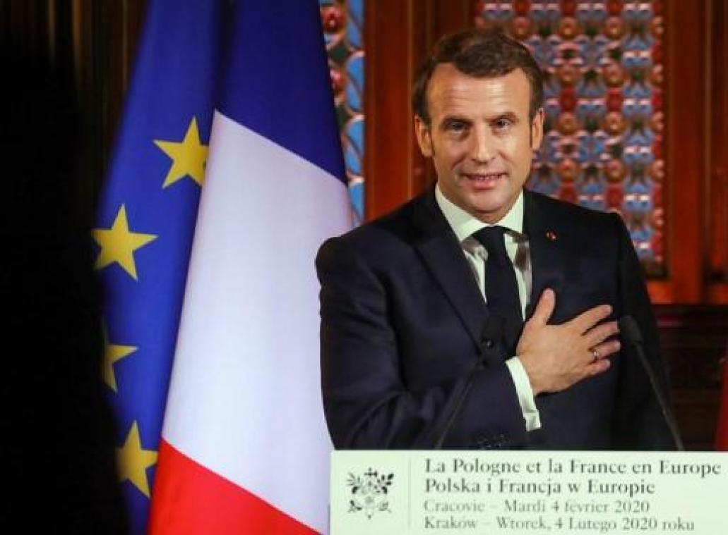 Macron koppelt miljarden uit transitiefonds voor Polen aan respect voor rechtsstaat