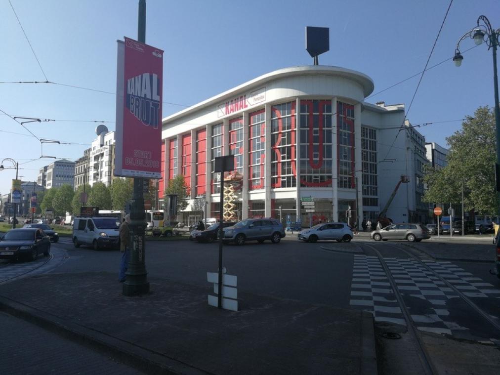 BIZAR. Brussel nodigt je uit om het kot af te breken