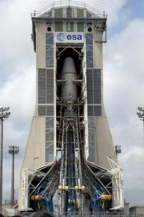 Europees lanceerbedrijf Arianespace maakt zich op om 34 satellieten tegelijk te lanceren